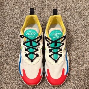 Nike Air 270 React Multicolor Sneakers